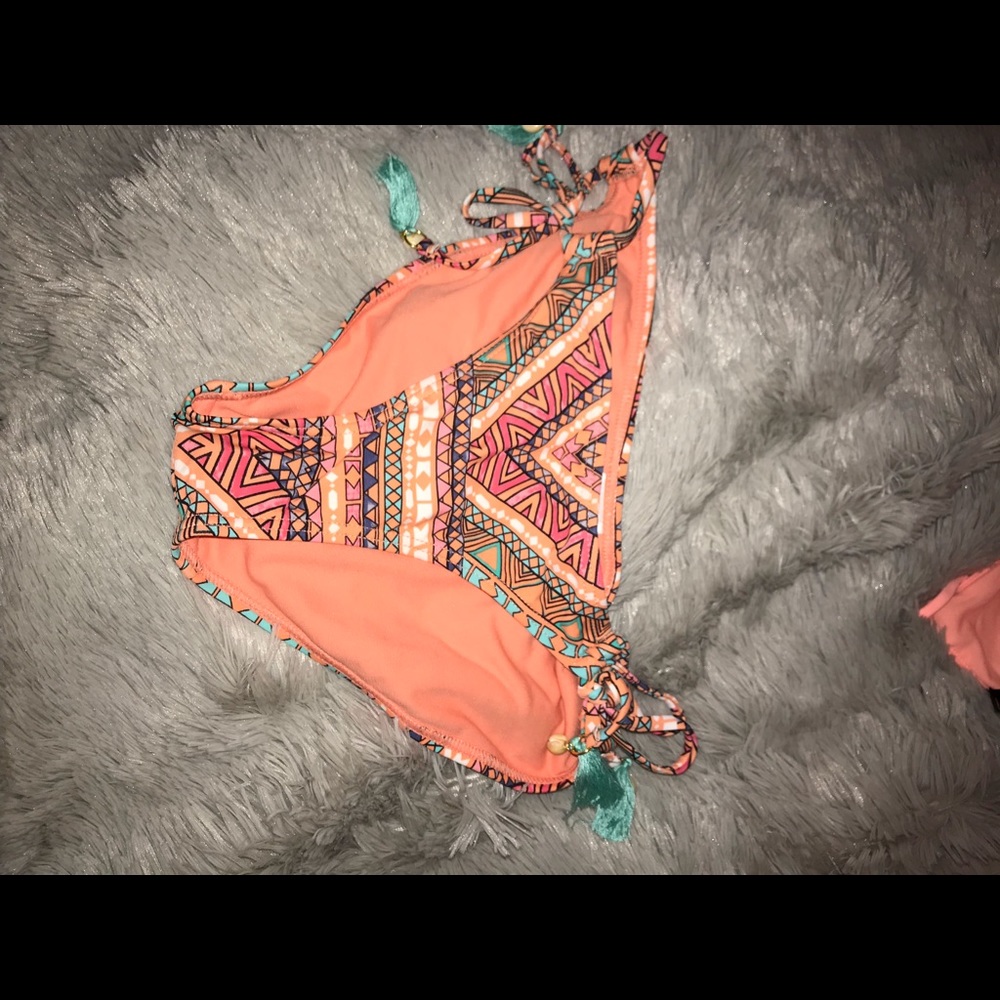pattern bikini bottom